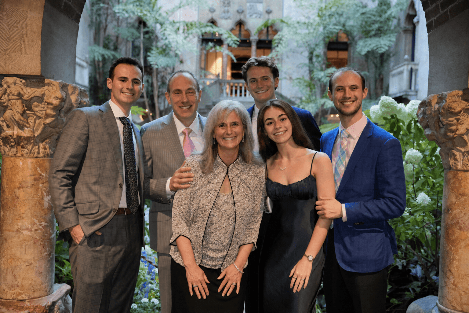 Lighthouse Investment Group